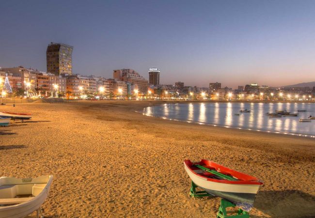 Apartamento em Las Palmas de Gran Canaria - HomeForGuest Apartamento cerca de las Canteras con Parking GRATIS Apartamento em Las Palmas de Gran Canaria - HomeForGuest Apartamento cerca de las Canteras con Parking GRATIS