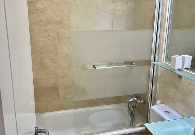 Apartamento em Las Palmas de Gran Canaria - HomeForGuest Apartamento cerca de las Canteras con Parking GRATIS Apartamento em Las Palmas de Gran Canaria - HomeForGuest Apartamento cerca de las Canteras con Parking GRATIS