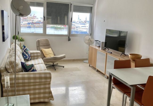 Apartamento em Las Palmas de Gran Canaria - HomeForGuest Apartamento cerca de las Canteras con Parking GRATIS Apartamento em Las Palmas de Gran Canaria - HomeForGuest Apartamento cerca de las Canteras con Parking GRATIS