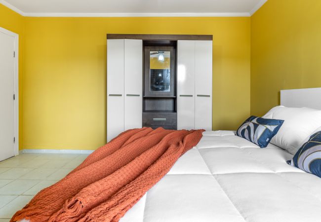 Casa em Guarujá - CASA PRAIA DE PERNAMBUCO A 100 MTS DA PRAIA Casa em Guarujá - CASA PRAIA DE PERNAMBUCO A 100 MTS DA PRAIA