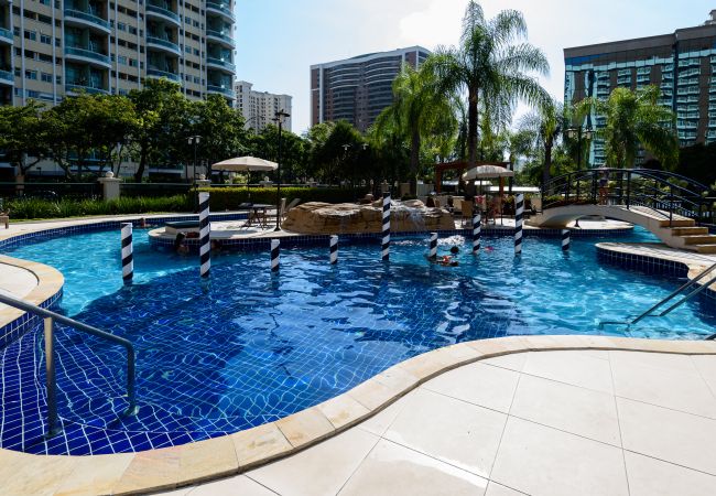 Quarto em Rio de Janeiro - Suíte, piscina e academia | BPremium Quarto em Rio de Janeiro - Suíte, piscina e academia | BPremium