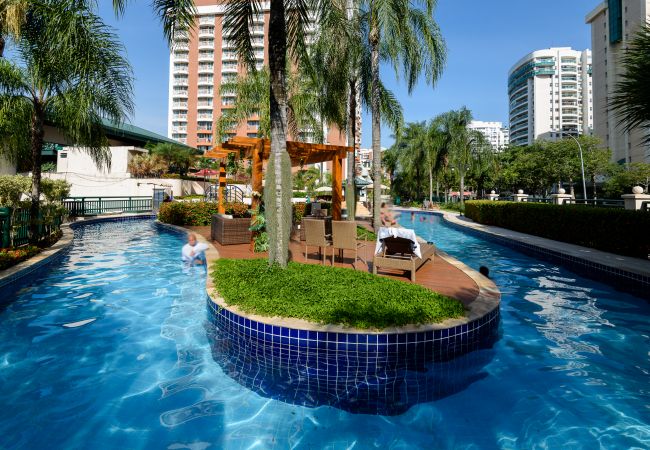 Quarto em Rio de Janeiro - Suíte, piscina e academia | BPremium Quarto em Rio de Janeiro - Suíte, piscina e academia | BPremium