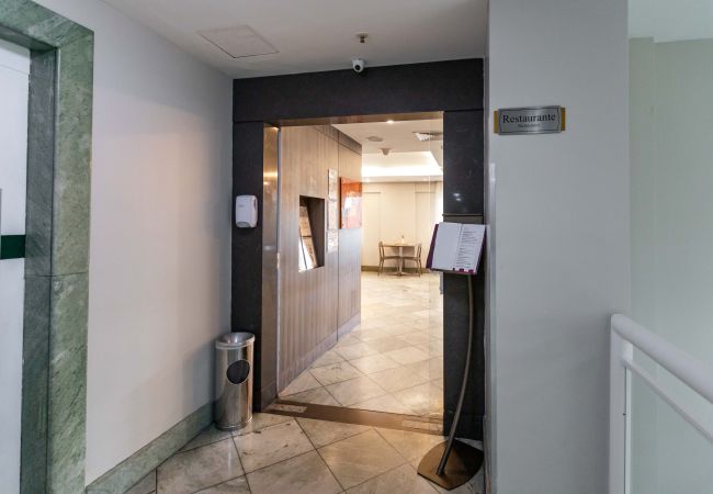 Quarto em Rio de Janeiro - Suíte, piscina e academia | BPremium T5  Quarto em Rio de Janeiro - Suíte, piscina e academia | BPremium T5