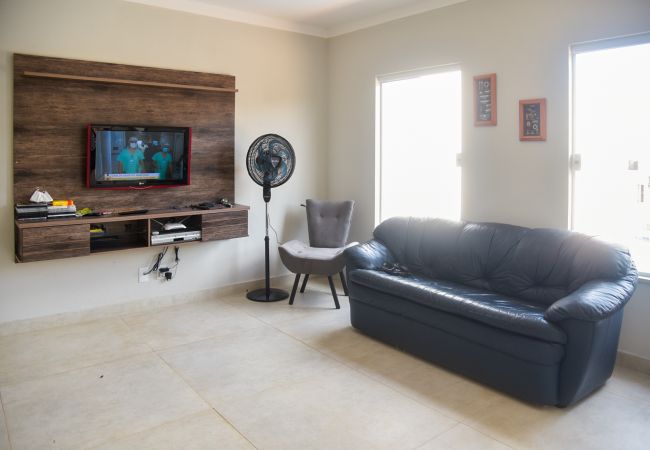Casa em Itapetininga - Casa com piscina e Wi-Fi em Itapetininga Casa em Itapetininga - Casa com piscina e Wi-Fi em Itapetininga