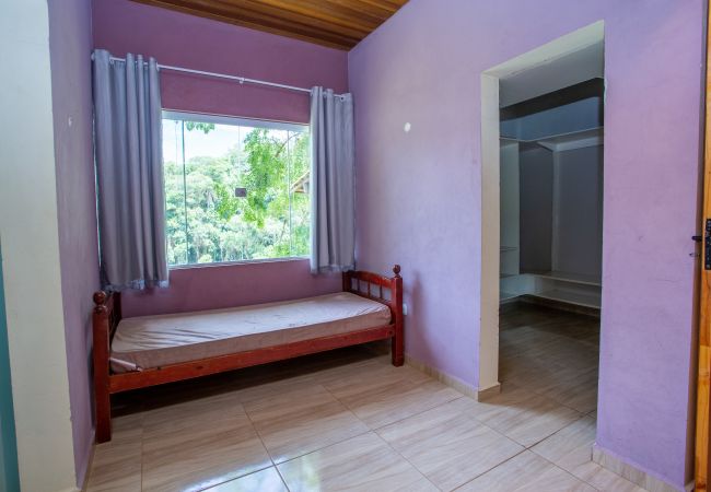 Casa em Ibiúna - Chácara c piscina, churrasqueira e Wi-Fi em Ibiúna Casa em Ibiúna - Chácara c piscina, churrasqueira e Wi-Fi em Ibiúna
