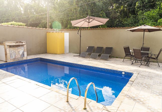 Casa em Itanhaém - Casa c Wi-Fi, piscina e churrasqueira em Itanhaém Casa em Itanhaém - Casa c Wi-Fi, piscina e churrasqueira em Itanhaém