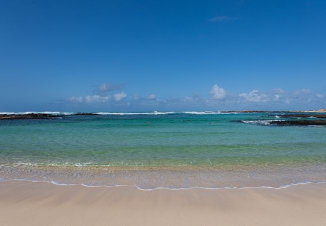 Apartamento em La Oliva - Cotillo Beachfront Escape Apartamento em La Oliva - Cotillo Beachfront Escape