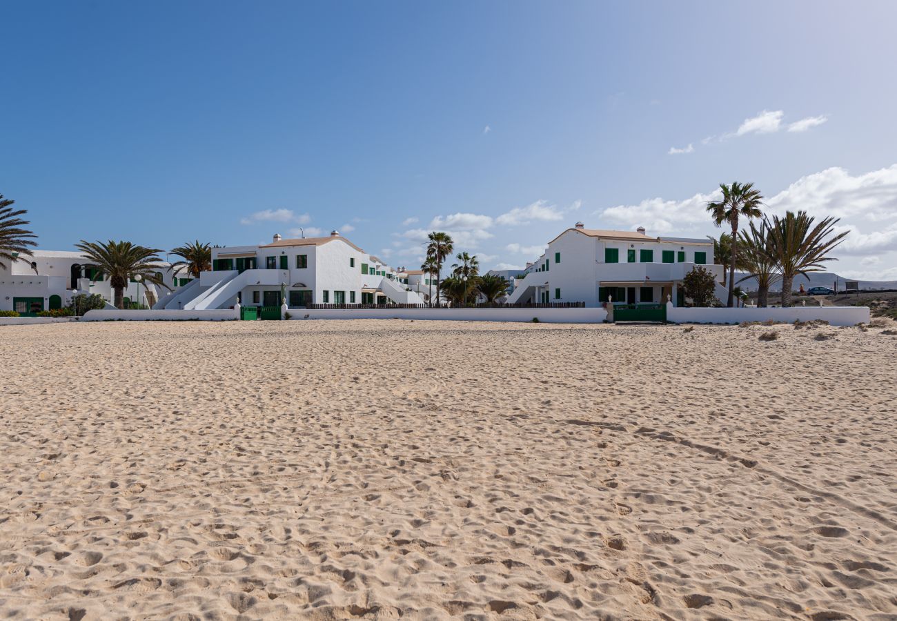 Apartamento em La Oliva - Cotillo Beachfront Escape Apartamento em La Oliva - Cotillo Beachfront Escape