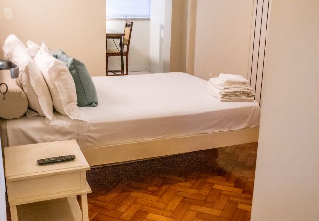 Apartamento em Rio de Janeiro - 5 minutos da Praia do Leblon | AP204 Apartamento em Rio de Janeiro - 5 minutos da Praia do Leblon | AP204