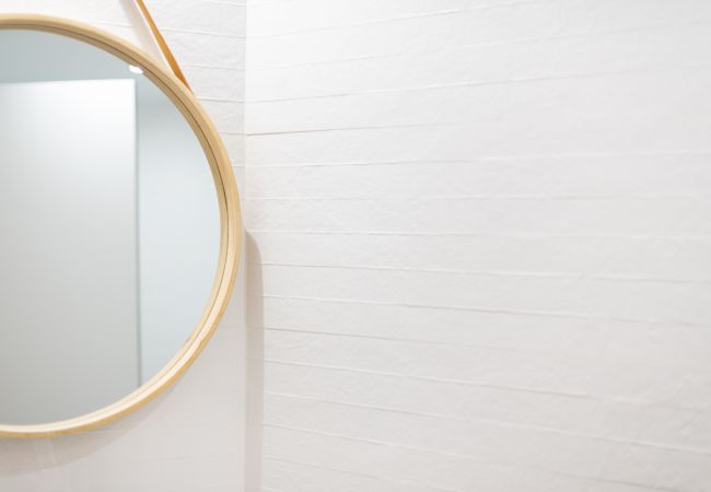 Apartamento em Las Palmas de Gran Canaria - HomeForGuest Acogedor apartamento junto a Las Canteras Apartamento em Las Palmas de Gran Canaria - HomeForGuest Acogedor apartamento junto a Las Canteras
