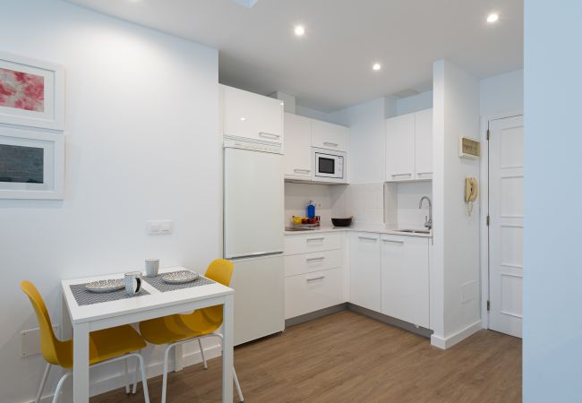 Apartamento em Las Palmas de Gran Canaria - HomeForGuest Acogedor apartamento junto a Las Canteras Apartamento em Las Palmas de Gran Canaria - HomeForGuest Acogedor apartamento junto a Las Canteras