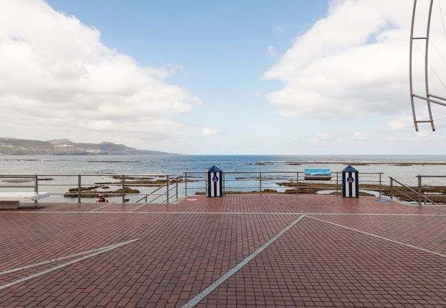 Apartamento em Las Palmas de Gran Canaria - HomeForGuest Acogedor apartamento junto a Las Canteras Apartamento em Las Palmas de Gran Canaria - HomeForGuest Acogedor apartamento junto a Las Canteras