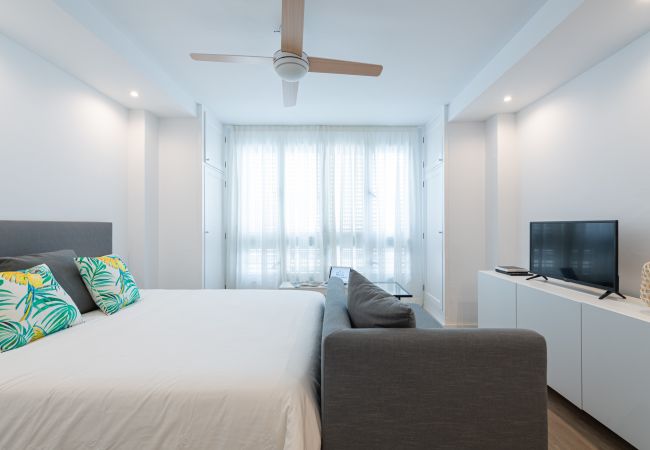 Apartamento em Las Palmas de Gran Canaria - HomeForGuest Acogedor apartamento junto a Las Canteras Apartamento em Las Palmas de Gran Canaria - HomeForGuest Acogedor apartamento junto a Las Canteras