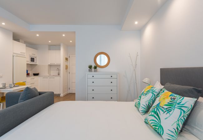Apartamento em Las Palmas de Gran Canaria - HomeForGuest Acogedor apartamento junto a Las Canteras Apartamento em Las Palmas de Gran Canaria - HomeForGuest Acogedor apartamento junto a Las Canteras