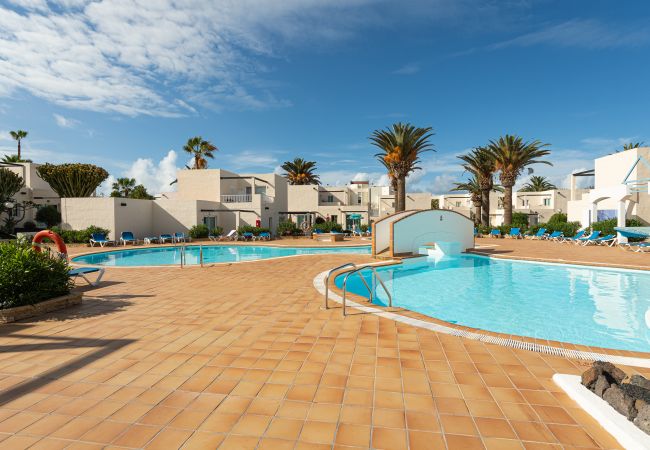 Apartamento em Corralejo - Apartamento, terraza, piscina, primera línea de playa en Corralejo - Home For Guest Apartamento em Corralejo - Apartamento, terraza, piscina, primera línea de playa en Corralejo - Home For Guest