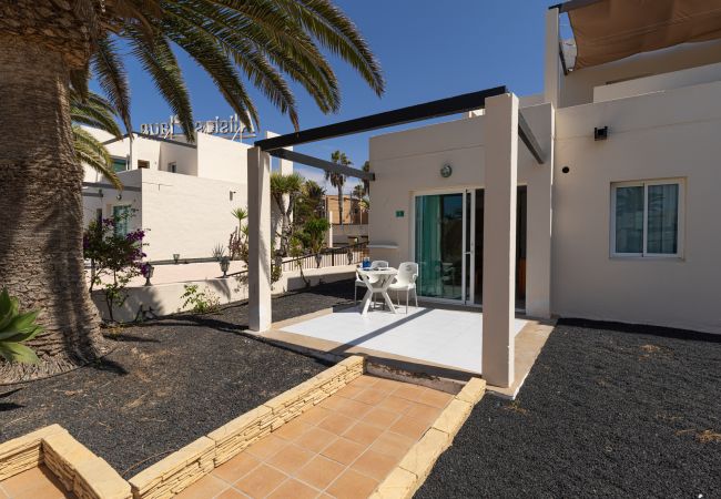 Apartamento em Corralejo - Apartamento, terraza, piscina, primera línea de playa en Corralejo - Home For Guest Apartamento em Corralejo - Apartamento, terraza, piscina, primera línea de playa en Corralejo - Home For Guest