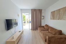Apartamento em Corralejo - Apartamento, terraza, piscina, primera línea de playa en Corralejo - Home For Guest