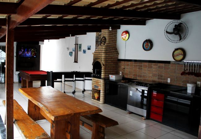 Casa em Divinópolis - Linda casa de alto padrão com Wi-Fi e lazer em MG Casa em Divinópolis - Linda casa de alto padrão com Wi-Fi e lazer em MG