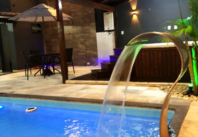 Casa em Divinópolis - Linda casa de alto padrão com Wi-Fi e lazer em MG Casa em Divinópolis - Linda casa de alto padrão com Wi-Fi e lazer em MG