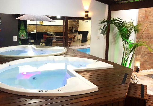 Casa em Divinópolis - Linda casa de alto padrão com Wi-Fi e lazer em MG Casa em Divinópolis - Linda casa de alto padrão com Wi-Fi e lazer em MG
