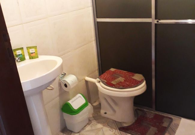 Apartamento em Paraty - Acolhedora suíte dentro de uma pousada em Paraty Apartamento em Paraty - Acolhedora suíte dentro de uma pousada em Paraty