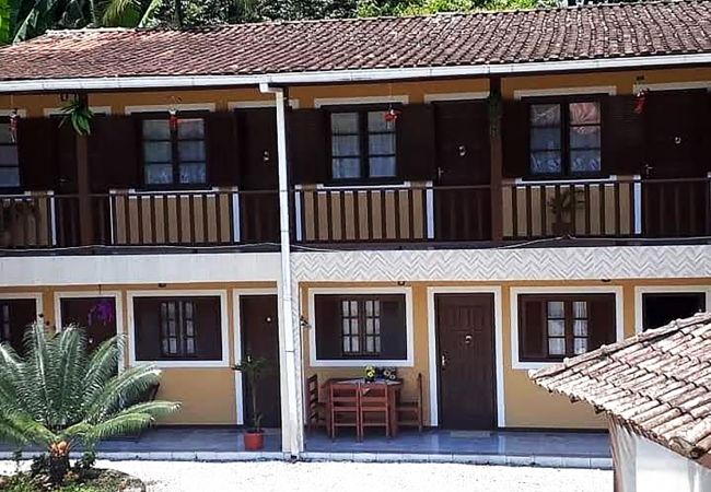 Apartamento em Paraty - Acolhedora suíte dentro de uma pousada em Paraty Apartamento em Paraty - Acolhedora suíte dentro de uma pousada em Paraty