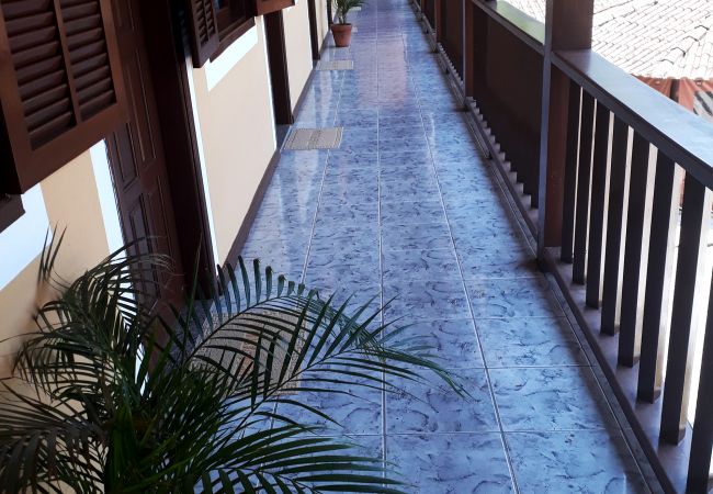 Apartamento em Paraty - Quarto de pousada com Wi-Fi em Paraty, RJ Apartamento em Paraty - Quarto de pousada com Wi-Fi em Paraty, RJ