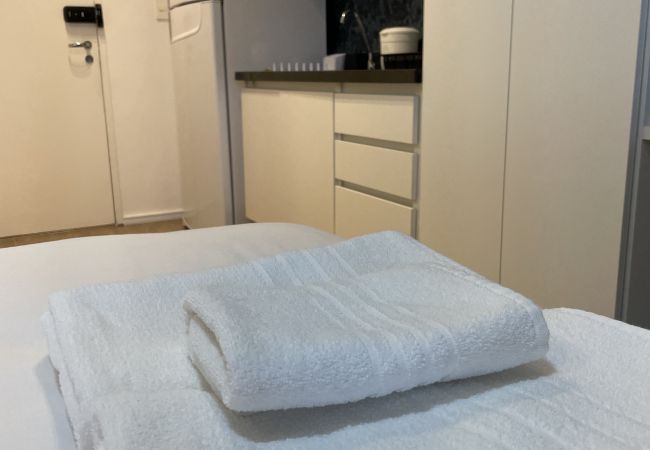 Estúdio em São Paulo - MC601 - Studio Faria Lima C/Garagem Estúdio em São Paulo - MC601 - Studio Faria Lima C/Garagem