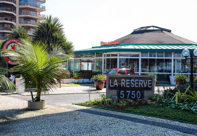 Apartamento em Rio de Janeiro - Acolhedor flat à beira-mar na Barra da Tijuca Apartamento em Rio de Janeiro - Acolhedor flat à beira-mar na Barra da Tijuca