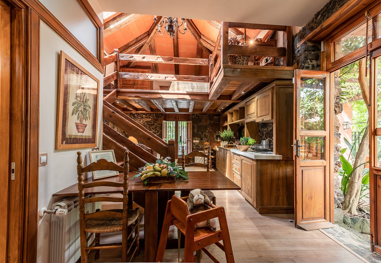 Apartamento em Tacoronte - HomeForGuest Acogedor apartamento rural El Romero con amplios jardines Apartamento em Tacoronte - HomeForGuest Acogedor apartamento rural El Romero con amplios jardines