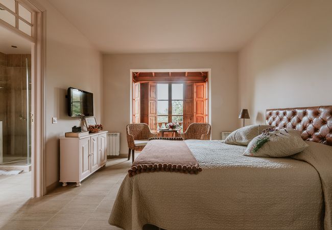 Casa de Campo em Tacoronte - HomeForGuest Casa Rural El Laurel con terraza y amplios jardines Casa de Campo em Tacoronte - HomeForGuest Casa Rural El Laurel con terraza y amplios jardines