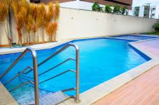 Apartamento em Jaboatão dos Guararapes - Apto à beira-mar em Jaboatão dos Guararapes/PE