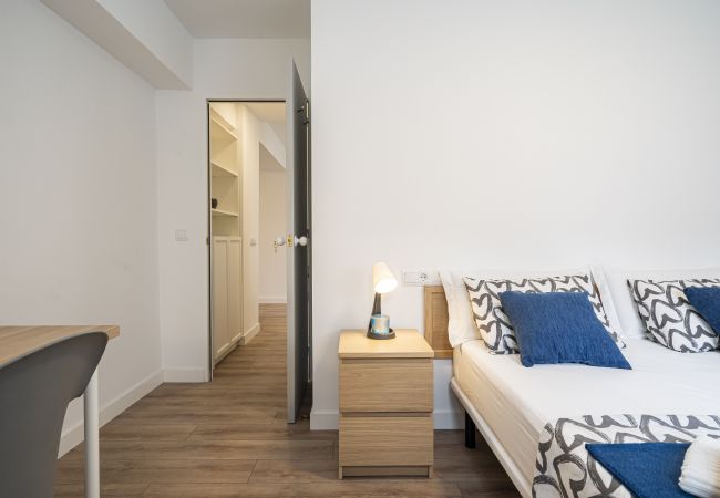 Apartamento em Madrid - Apartamento La Vaguada M (PMO10) Apartamento em Madrid - Apartamento La Vaguada M (PMO10)