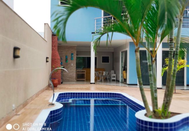 Casa em Porto Seguro - NOVO: Casa com ótima localização em Porto Seguro  Casa em Porto Seguro - NOVO: Casa com ótima localização em Porto Seguro