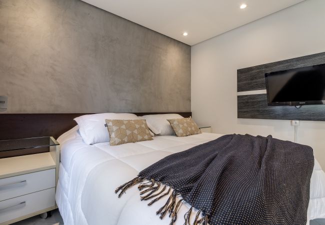 Apartamento em São Paulo - PG596 Apto completo em frente  hosp 9 de julho e Sírio Apartamento em São Paulo - PG596 Apto completo em frente  hosp 9 de julho e Sírio