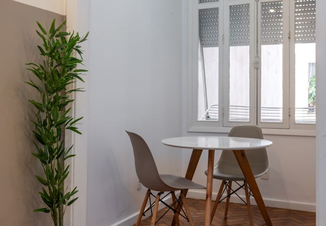 Apartamento em Rio de Janeiro - 5 minutos da praia de Copacabana | NSC808 Apartamento em Rio de Janeiro - 5 minutos da praia de Copacabana | NSC808