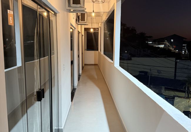 Quarto em Angra dos Reis - Suítes com Vista para o Mar no Marinas com cozinha 8 - Mirante do Marinas Quarto em Angra dos Reis - Suítes com Vista para o Mar no Marinas com cozinha 8 - Mirante do Marinas