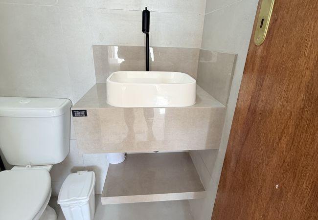 Quarto em Angra dos Reis - Suítes com Vista para o Mar no Marinas 7 Quarto em Angra dos Reis - Suítes com Vista para o Mar no Marinas 7