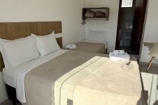 Quarto em Angra dos Reis - Suítes com Vista para o Mar no Marinas 7