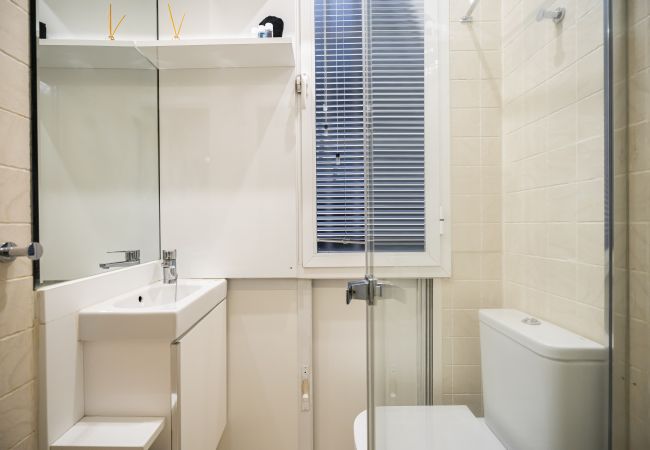 Apartamento em Madrid - Apartment Madrid Downtown Bilbao-Fuencarral Temporal Apartamento em Madrid - Apartment Madrid Downtown Bilbao-Fuencarral Temporal