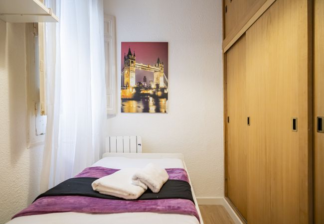 Apartamento em Madrid - Apartment Madrid Downtown Bilbao-Fuencarral Temporal Apartamento em Madrid - Apartment Madrid Downtown Bilbao-Fuencarral Temporal