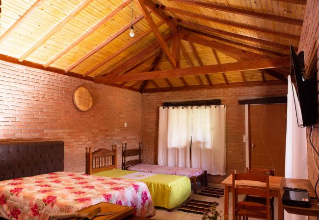 Apartamento em Conceição da Ibitipoca - NOVO: Aconchegante chalé em Lima Duarte/MG Apartamento em Conceição da Ibitipoca - NOVO: Aconchegante chalé em Lima Duarte/MG