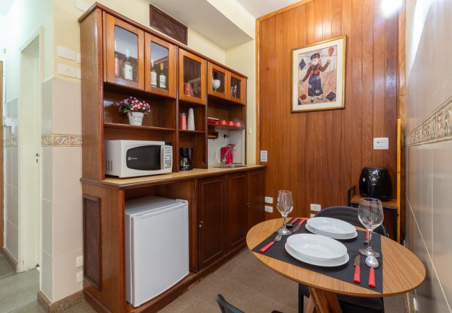 Apartamento em Rio de Janeiro - 5 minutos da praia de Copacabana | STC905 Apartamento em Rio de Janeiro - 5 minutos da praia de Copacabana | STC905