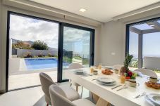 Villa em Estreito Calheta - Villa de la Ponte by Atlantic Holiday