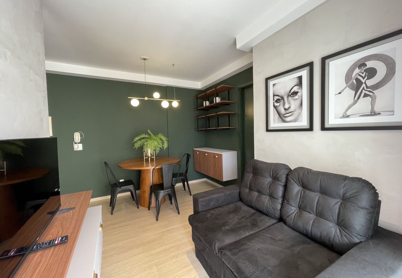 Apartamento em São Paulo -  HYPE055 - Apto 1 quarto Completo c/ Sacada