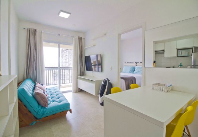 Apartamento em São Paulo - Ótimo apto c sacada, Centro Histórico de São Paulo
