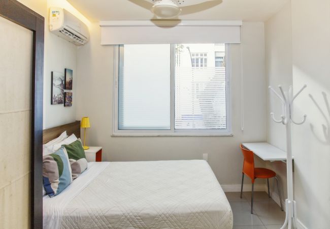 Apartamento em Rio de Janeiro - Adorável em Copacabana |Próximo a praia| MVC205  Apartamento em Rio de Janeiro - Adorável em Copacabana |Próximo a praia| MVC205