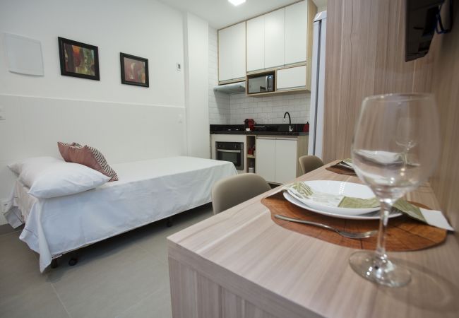 Estúdio em Rio de Janeiro - 5 minutos da praia de Copacabana | NSC1109 Estúdio em Rio de Janeiro - 5 minutos da praia de Copacabana | NSC1109