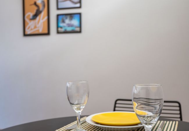 Apartamento em Rio de Janeiro - Conforto em Copacabana | 150m da praia | NSC1203 Apartamento em Rio de Janeiro - Conforto em Copacabana | 150m da praia | NSC1203