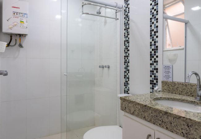 Apartamento em Rio de Janeiro - Conforto em Copacabana | 150m da praia | NSC1203 Apartamento em Rio de Janeiro - Conforto em Copacabana | 150m da praia | NSC1203